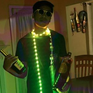 Meet your Posher, Nam